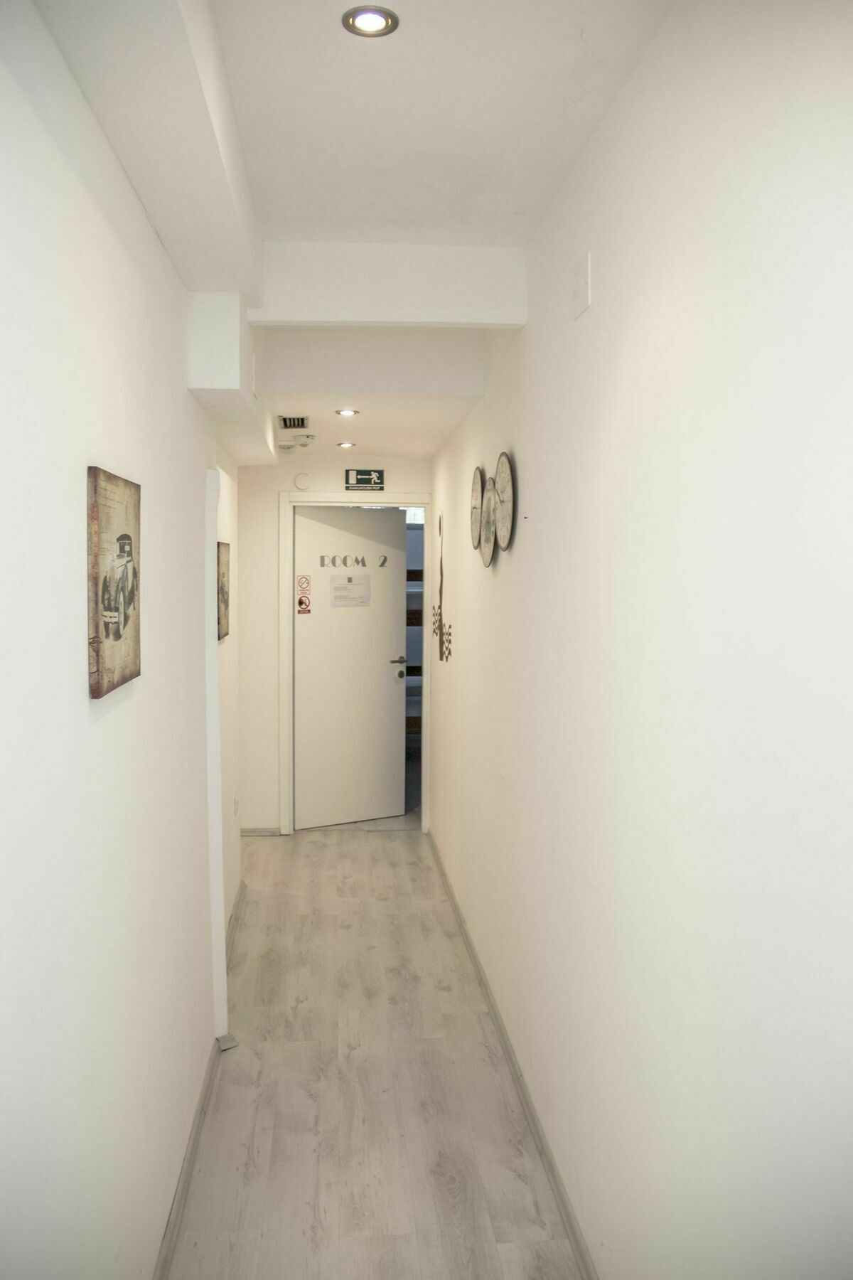 Hostel Poolside 萨格勒布 外观 照片